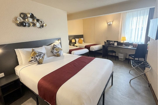 chambre 4 personnes